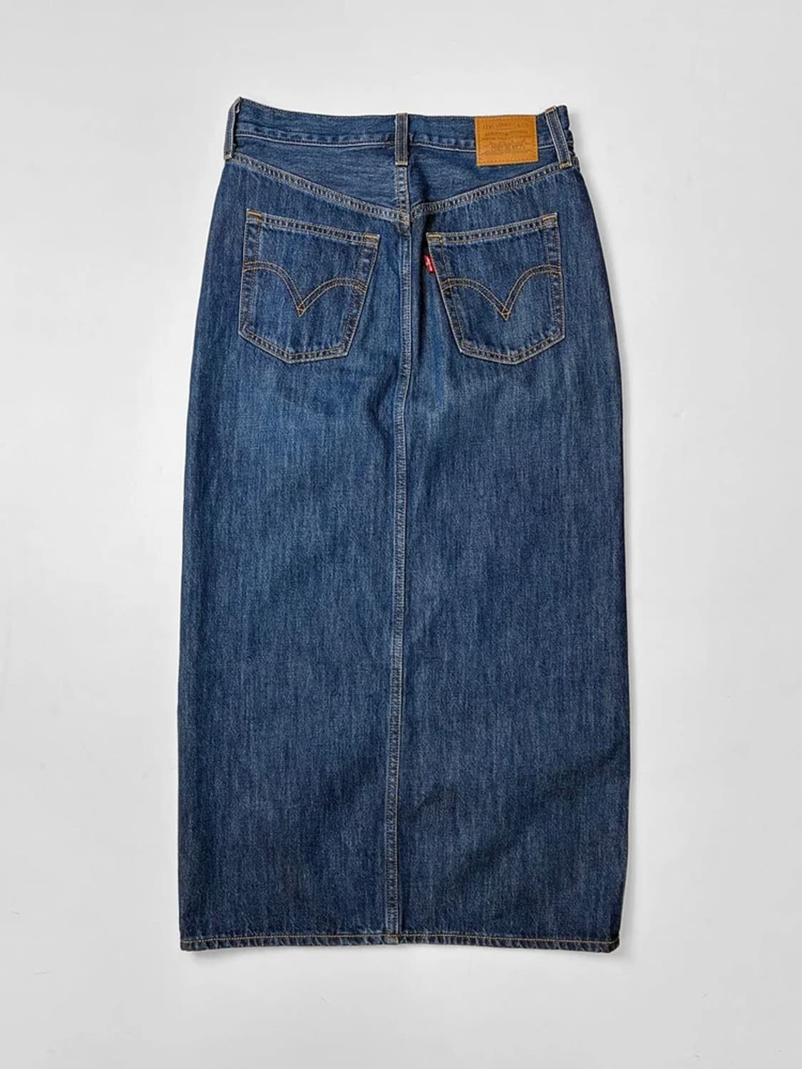 리바이스 프리미엄 중청 워싱 빅 E탭 데님 롱 스커트 PN5355 상품이미지6