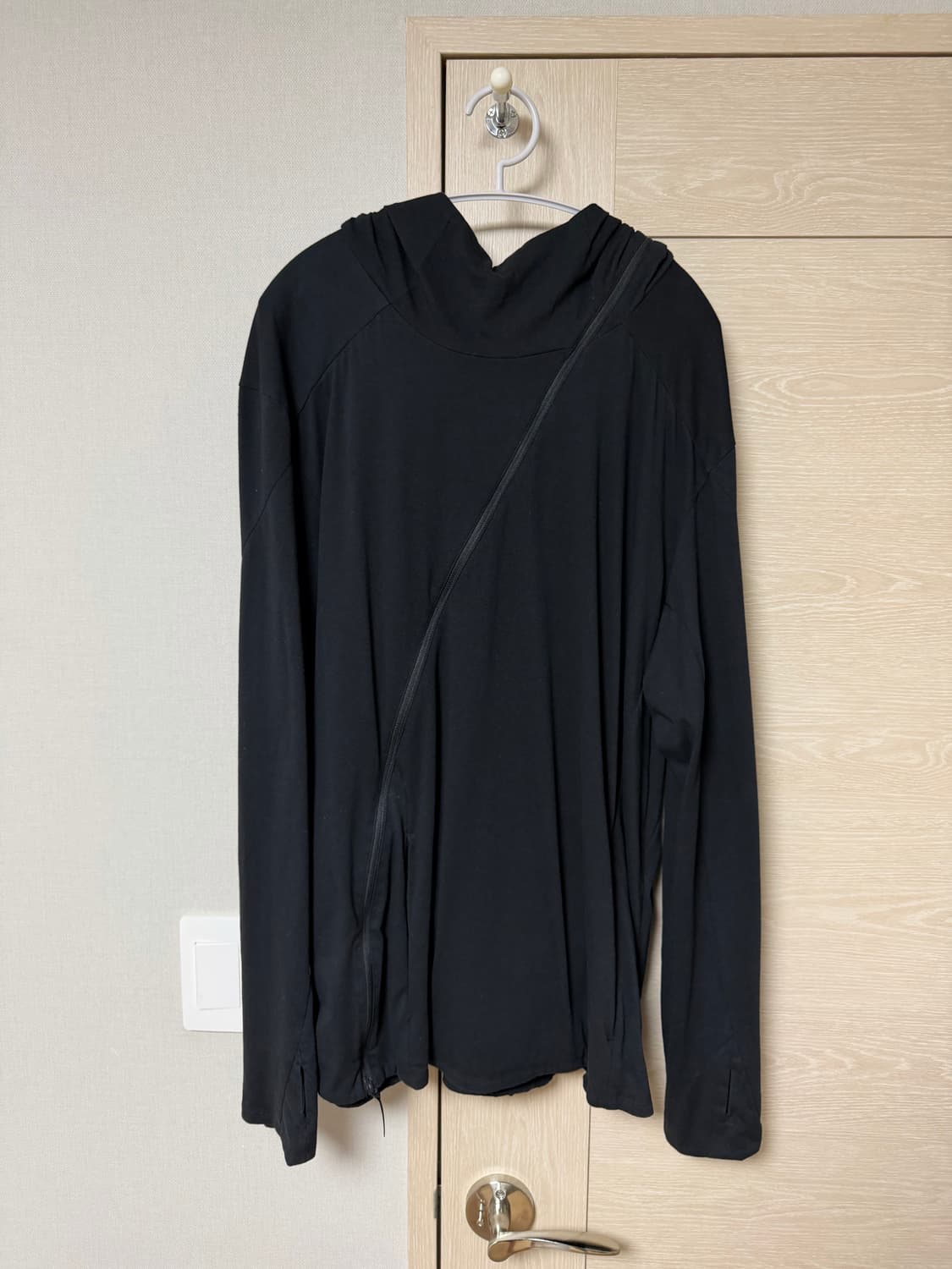[L] 6.0 Hoodie center black 상품이미지3