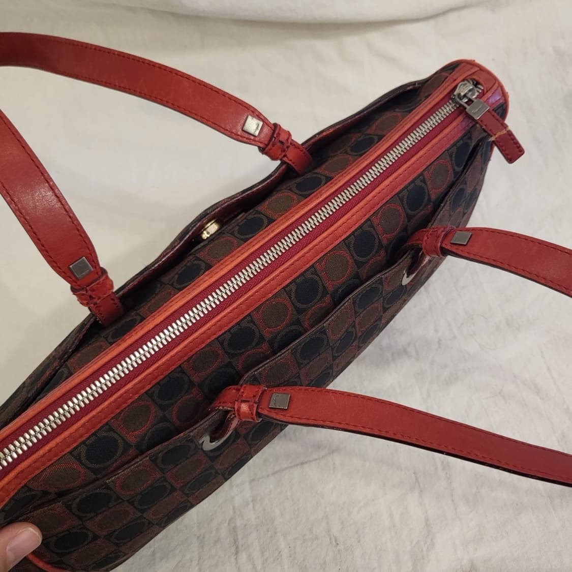 페라가모 간치니 숄더백 브라운 레드 상품이미지2