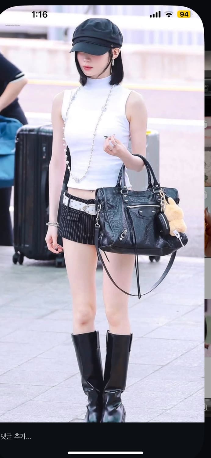 [SA 정품] 발렌시아가 르 시티 모터백 미디움 블랙 상품이미지8