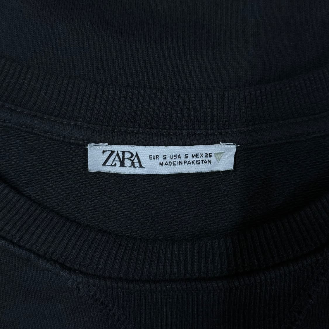 XL 자라맨 zara 컷오프 블랙 반팔 맨투맨티 상품이미지5
