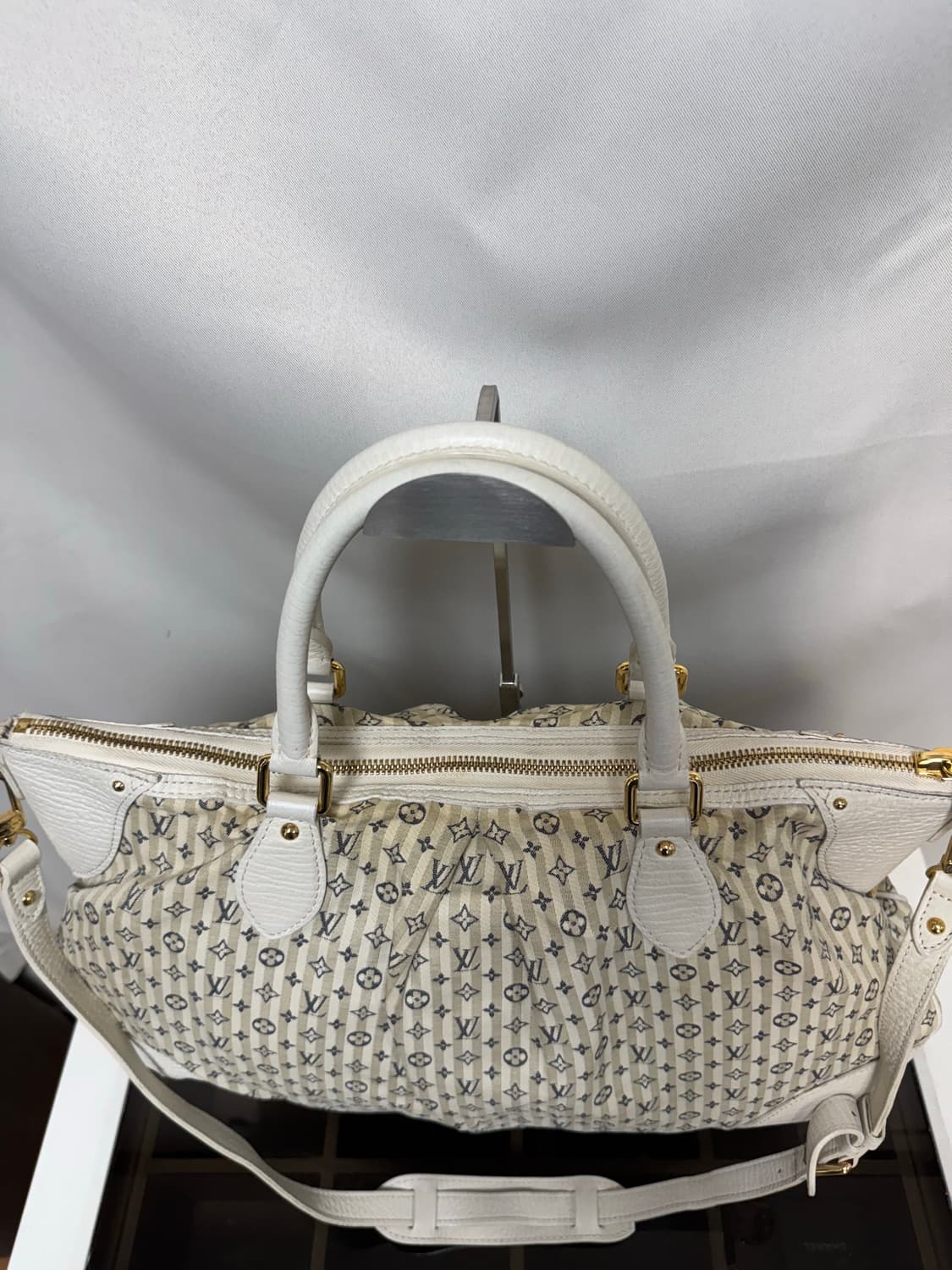 정품 루이비통 가방 상품이미지4