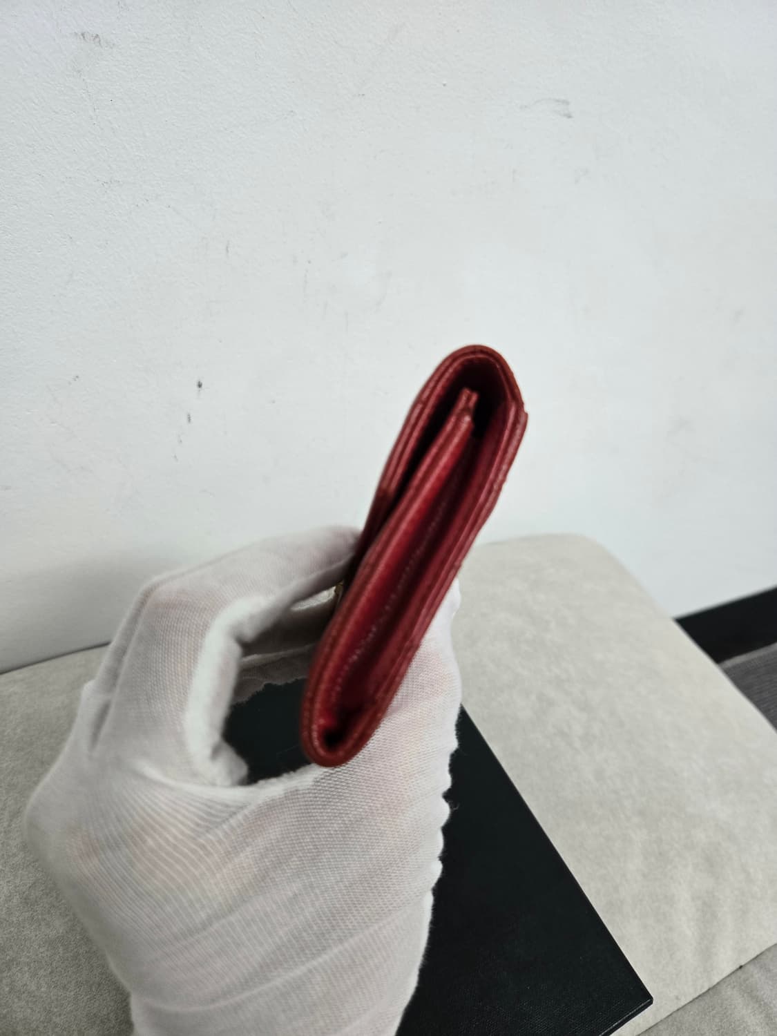 [보증서 정품] 입생로랑 엔벨로프 반지갑 상품이미지2