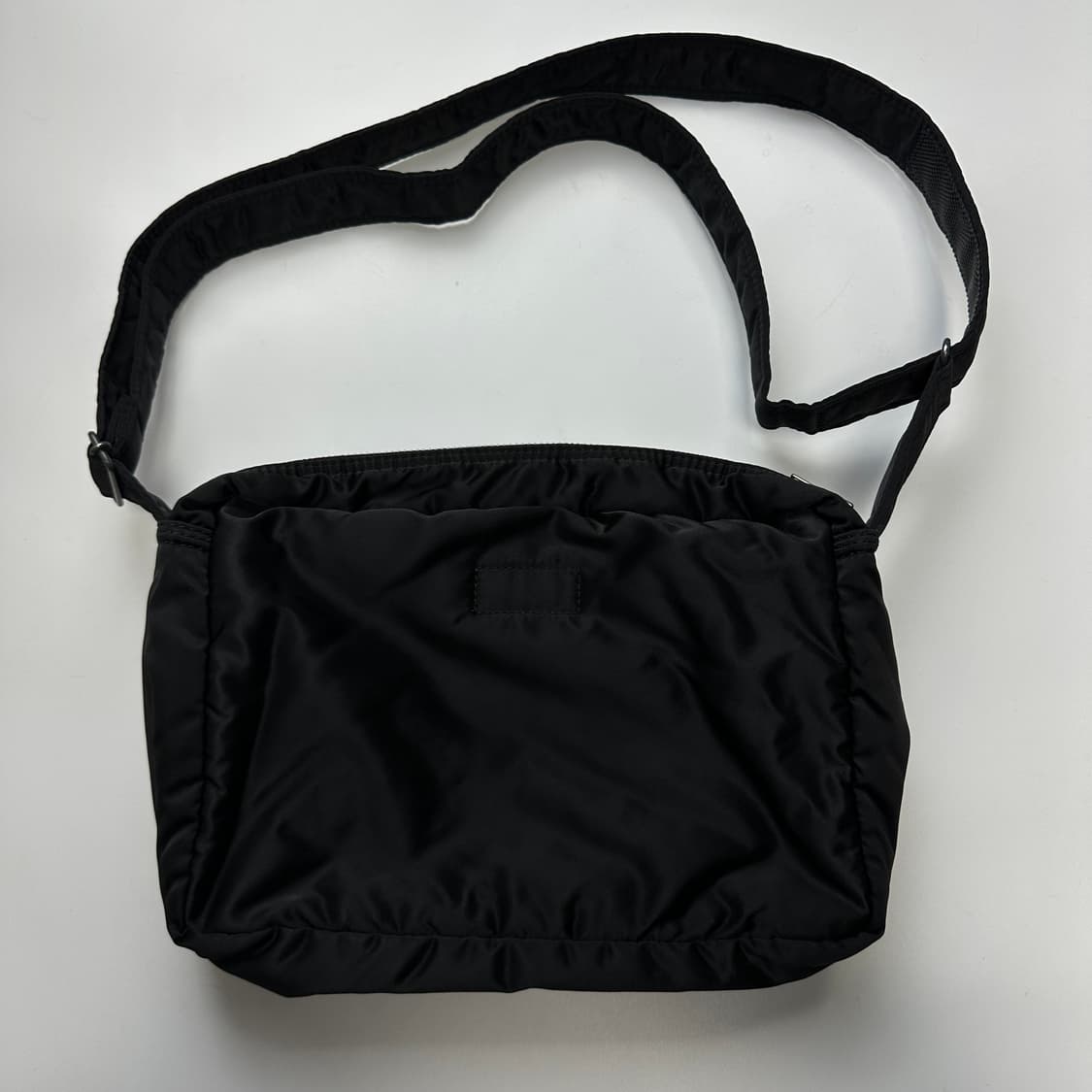 PORTER TANKER SHOULDER BAG (L) 포터 탱커 숄더백 상품이미지10