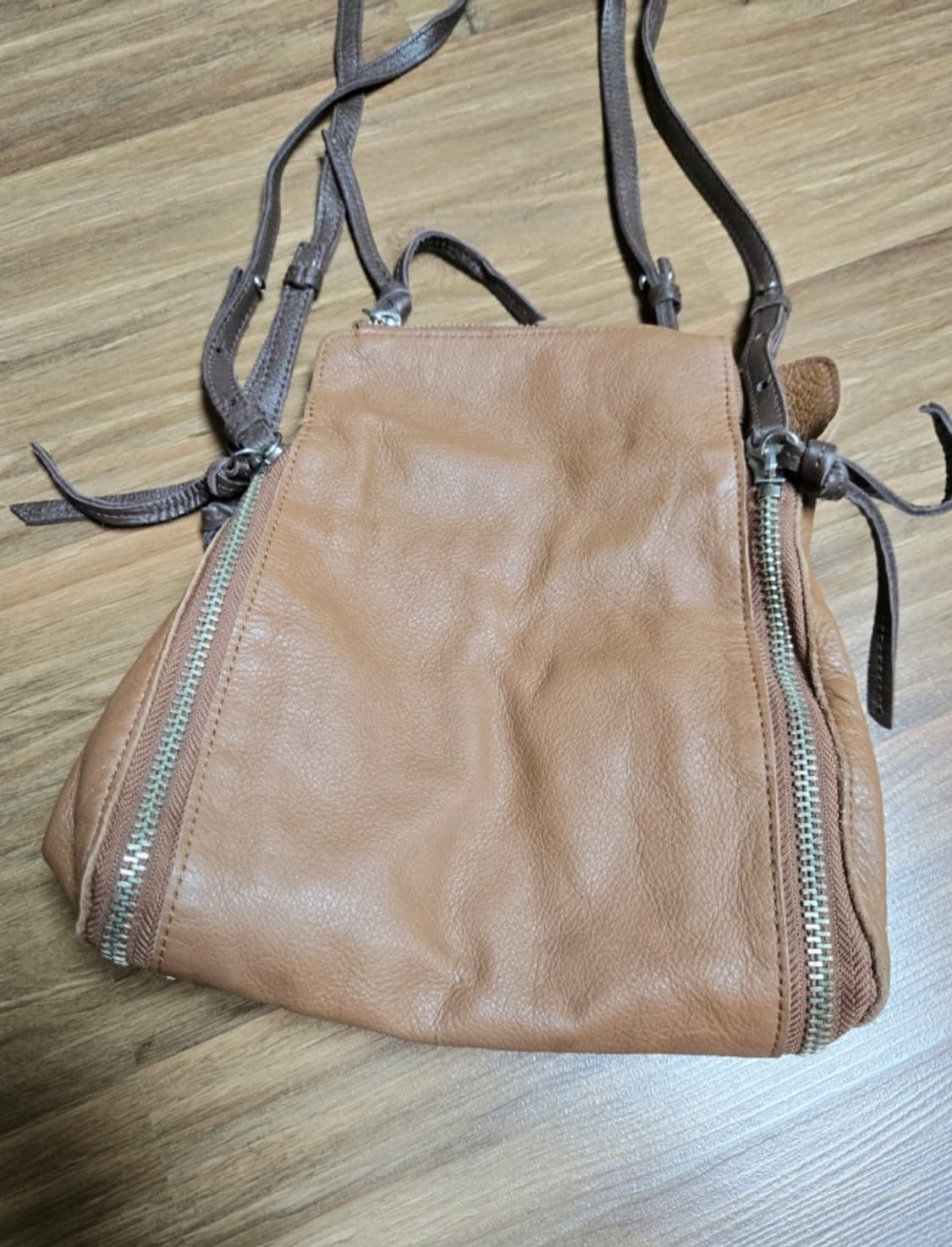 Thursday Island 가죽 해먹백 숄더백 [정품] 상품이미지3