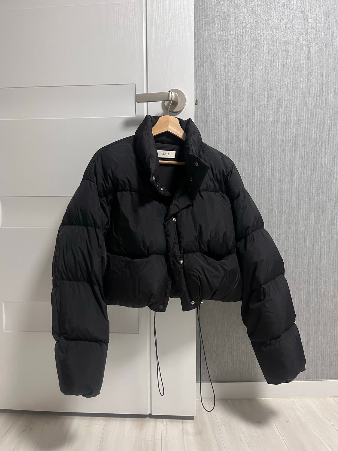 스튜디오테이블 크롭 덕다운 상품이미지1