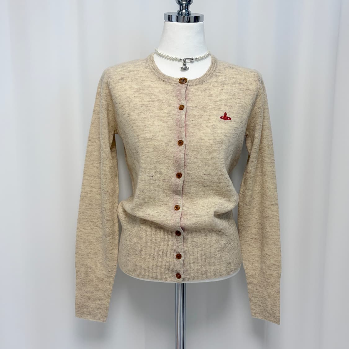 비비안웨스트우드 울 가디건 오트밀 상품이미지4