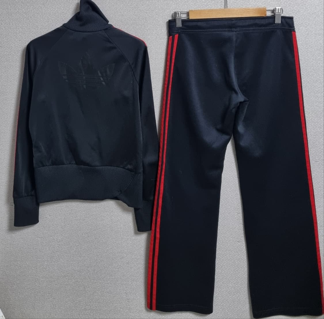 XS (44) 아디다스 블랙 트레이닝셋업 트레이닝세트 상품이미지3