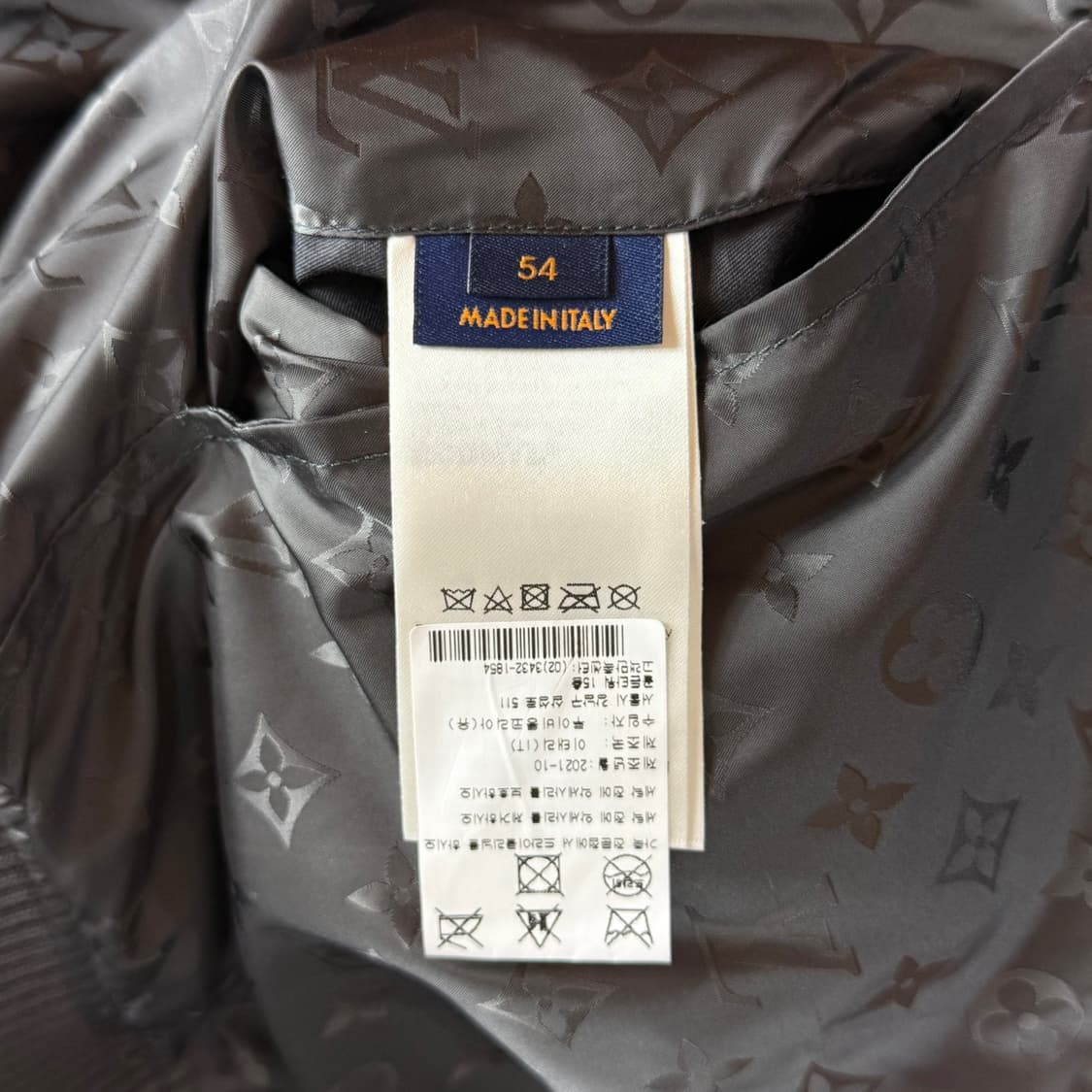 [리오브] 루이비통 모노그램 리버서블 보머 레더 블루종 자켓 상품이미지5