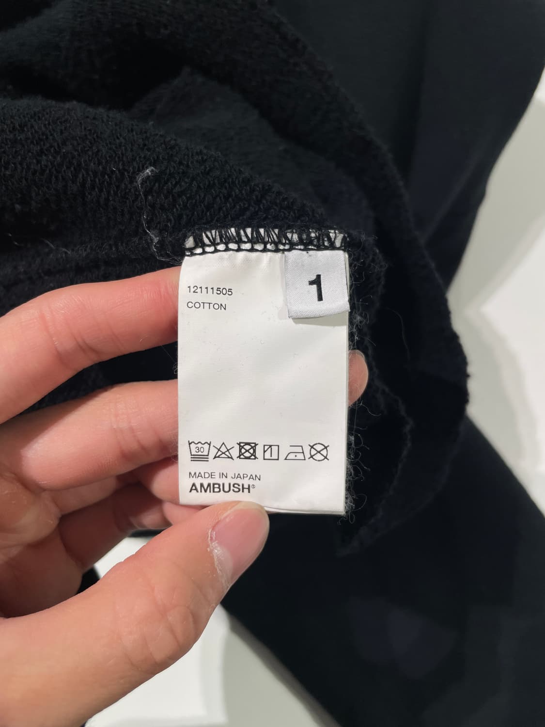 엠부쉬 18F/W 블랙 로고 후디 상품이미지8