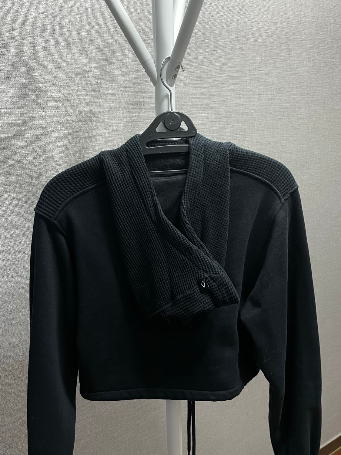 미스치프 롬버스 크롭 후드 상품이미지4