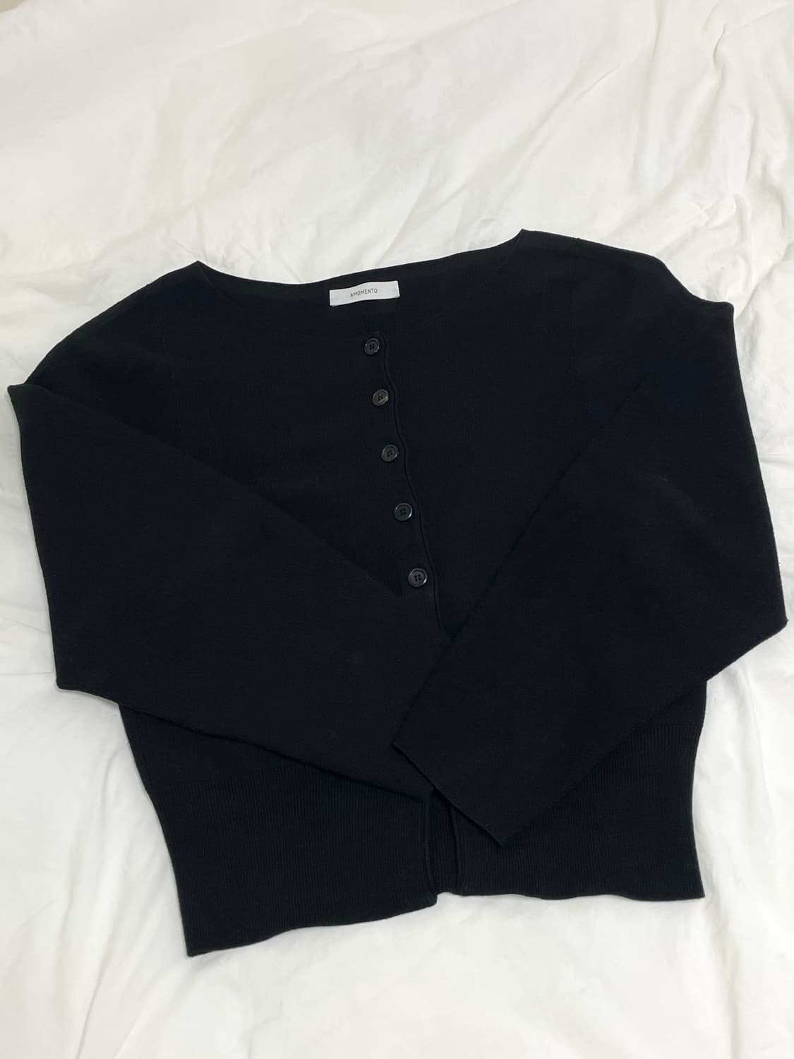 아모멘토 홀가먼트 라운드 가디건 상품이미지4