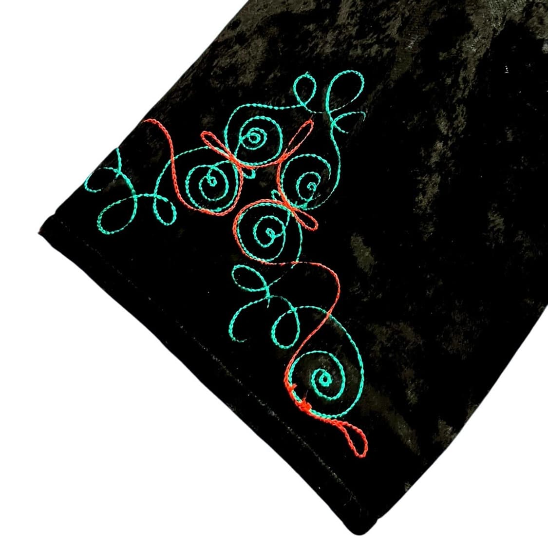 EMBROIDERED VELVET COAT 상품이미지3