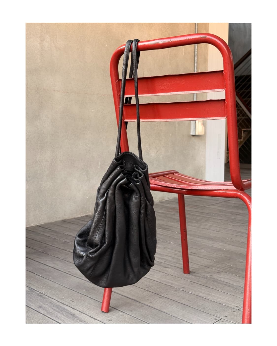 Leather Bucket Bag 상품이미지1