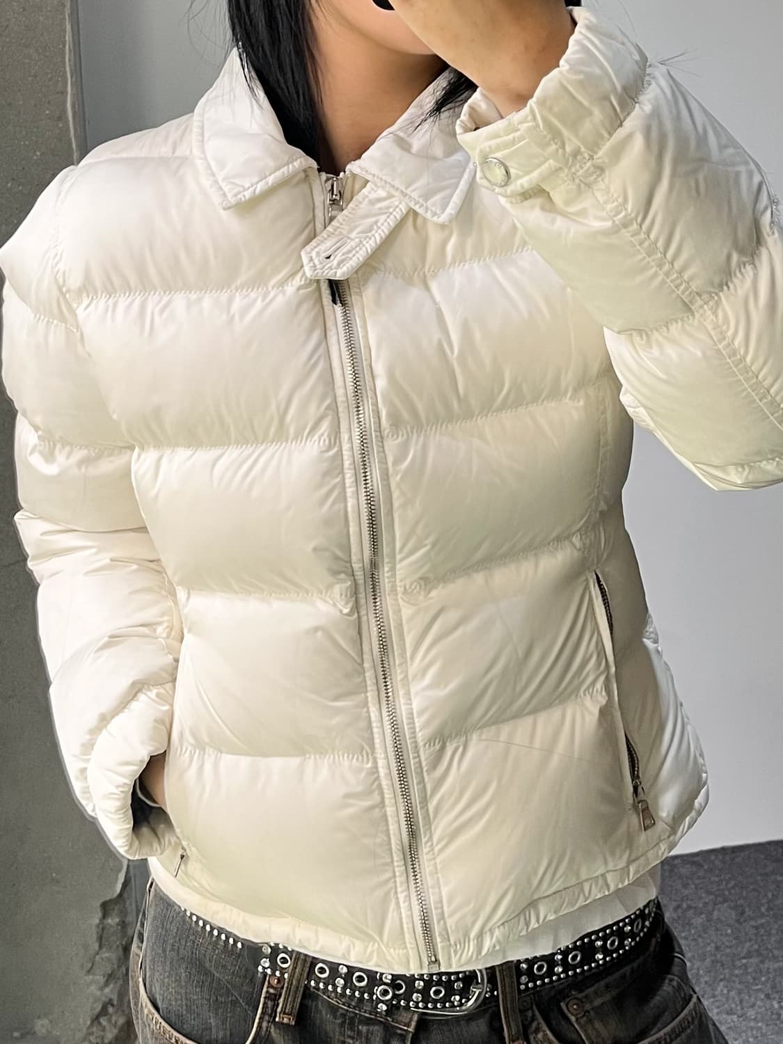 프라다 06a/w 화이트 다운 푸퍼 상품이미지2