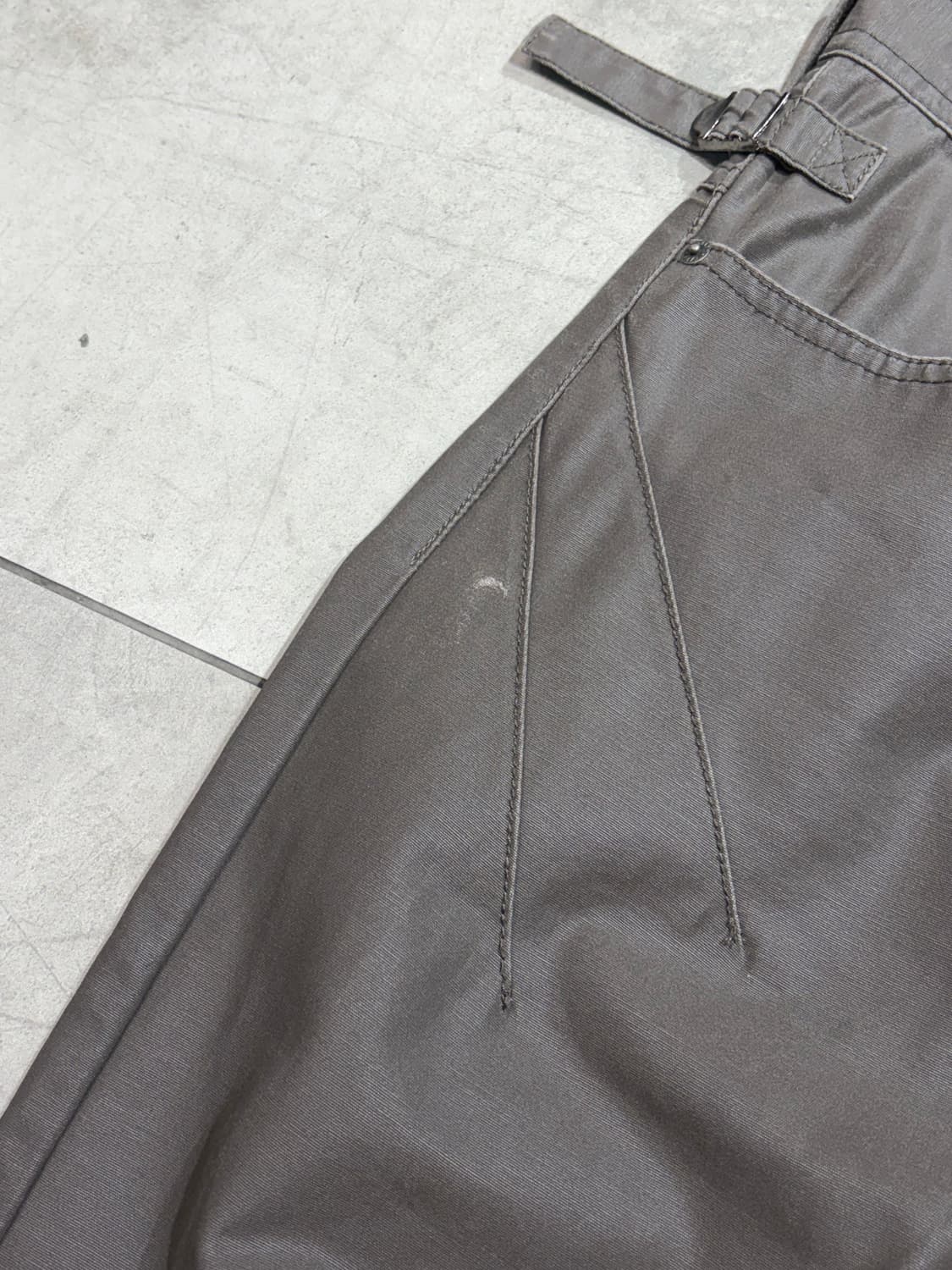 Tornado mart 토네이도 마트 버튼 디테일 팬츠  상품이미지6