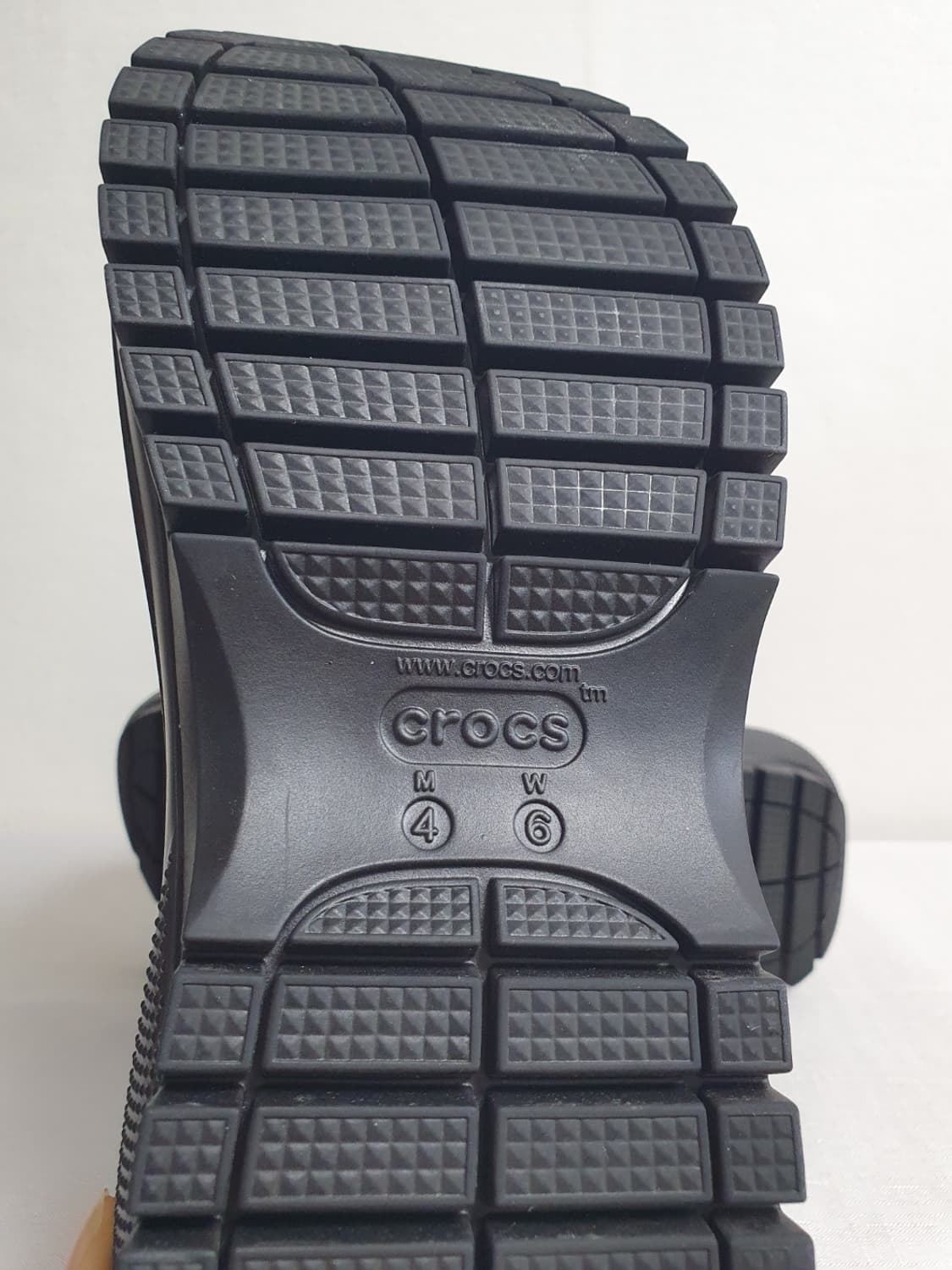 크록스 클래식 메가 크러쉬 샌들 블랙 W6 230mm 상품이미지9