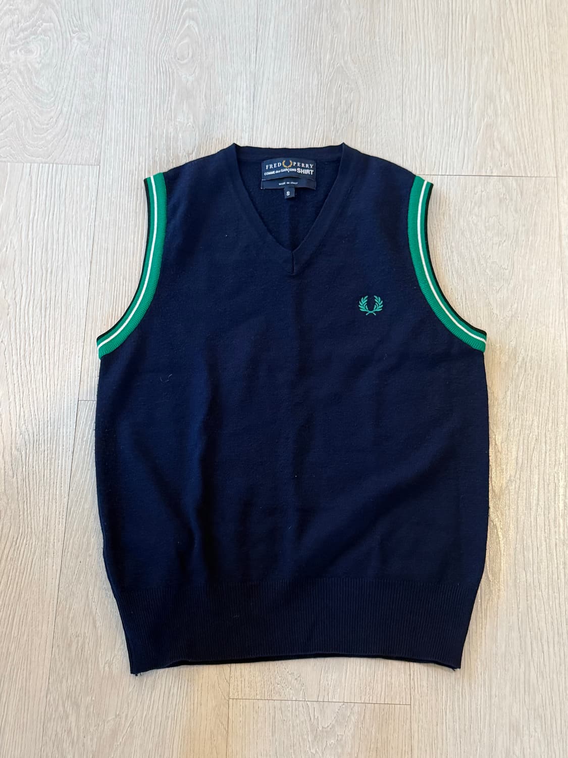 꼼데가르송 셔츠x프레드페리 베스트 상품이미지1