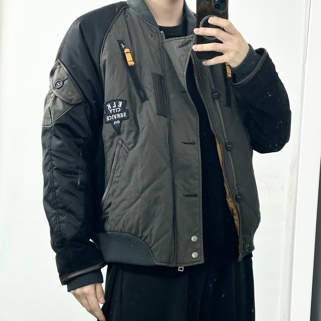 아비렉스 플라이트 퀼티드 봄버 자켓 상품이미지3