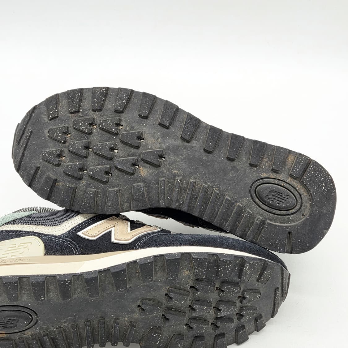 뉴발란스 574 레거시 블랙 베이지 (235 D) 상품이미지3