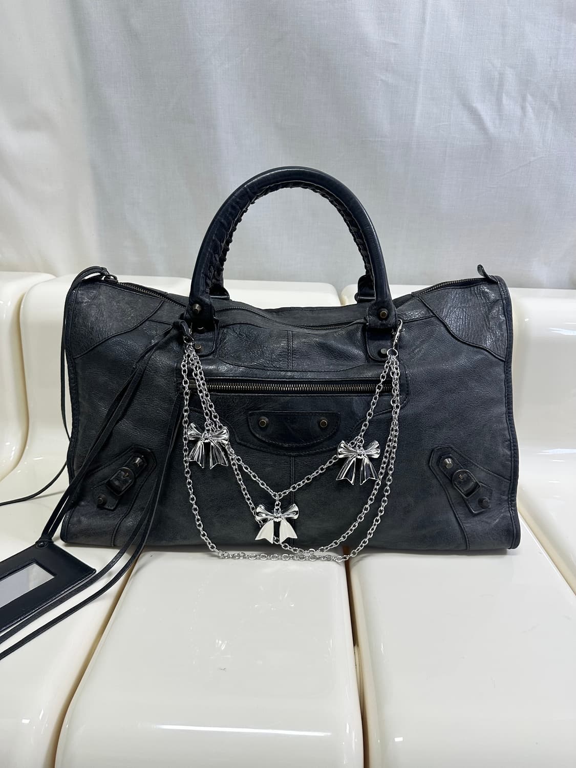 [A 정품] 발렌시아가 시티 모터백 라지 다크그레이 상품이미지8