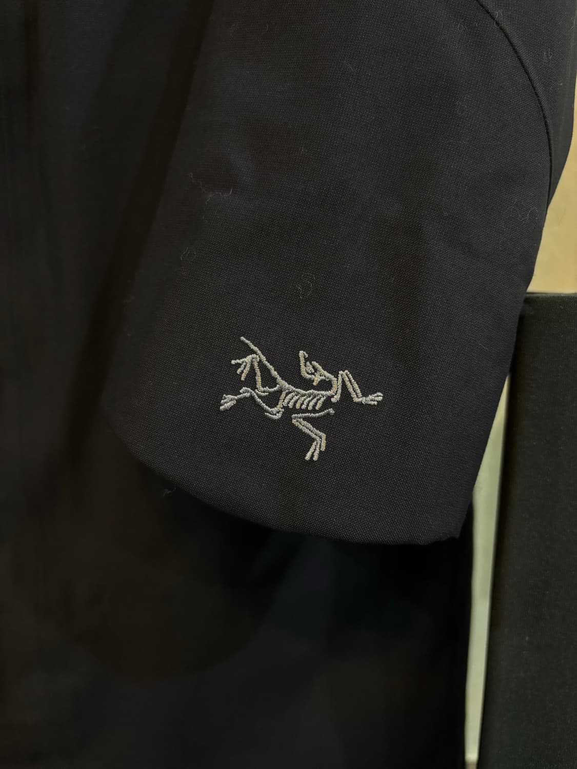 아크테릭스 패트라 파카 여성 S 블랙 상품이미지2