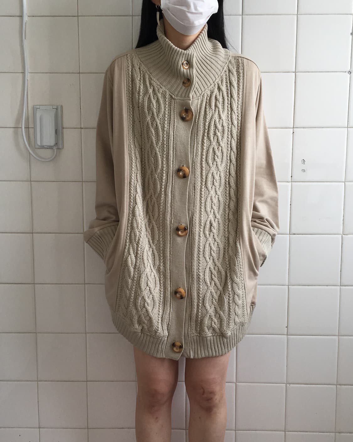 Cable pattern high neck knit cardigan 상품이미지1