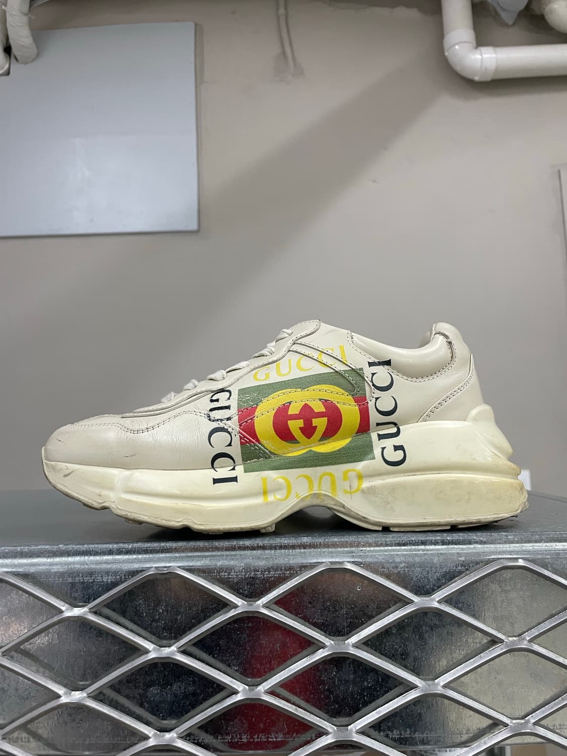 구찌 라이톤 레더 스니커즈 37 (gr-4739) 상품이미지1