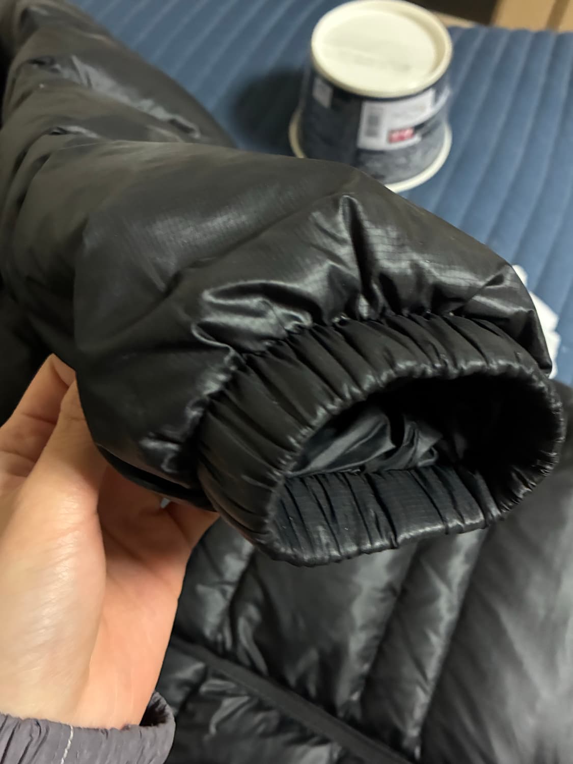 뉴발란스 플라잉77 구스다운 경량 블랙 M사이즈 팝니다. 상품이미지5