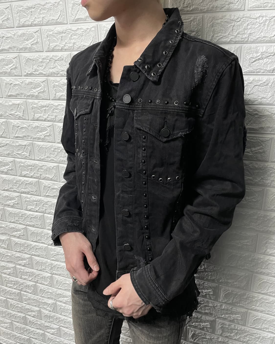 Blank NYC 스터드 디스트레스트 데님 자켓 상품이미지2