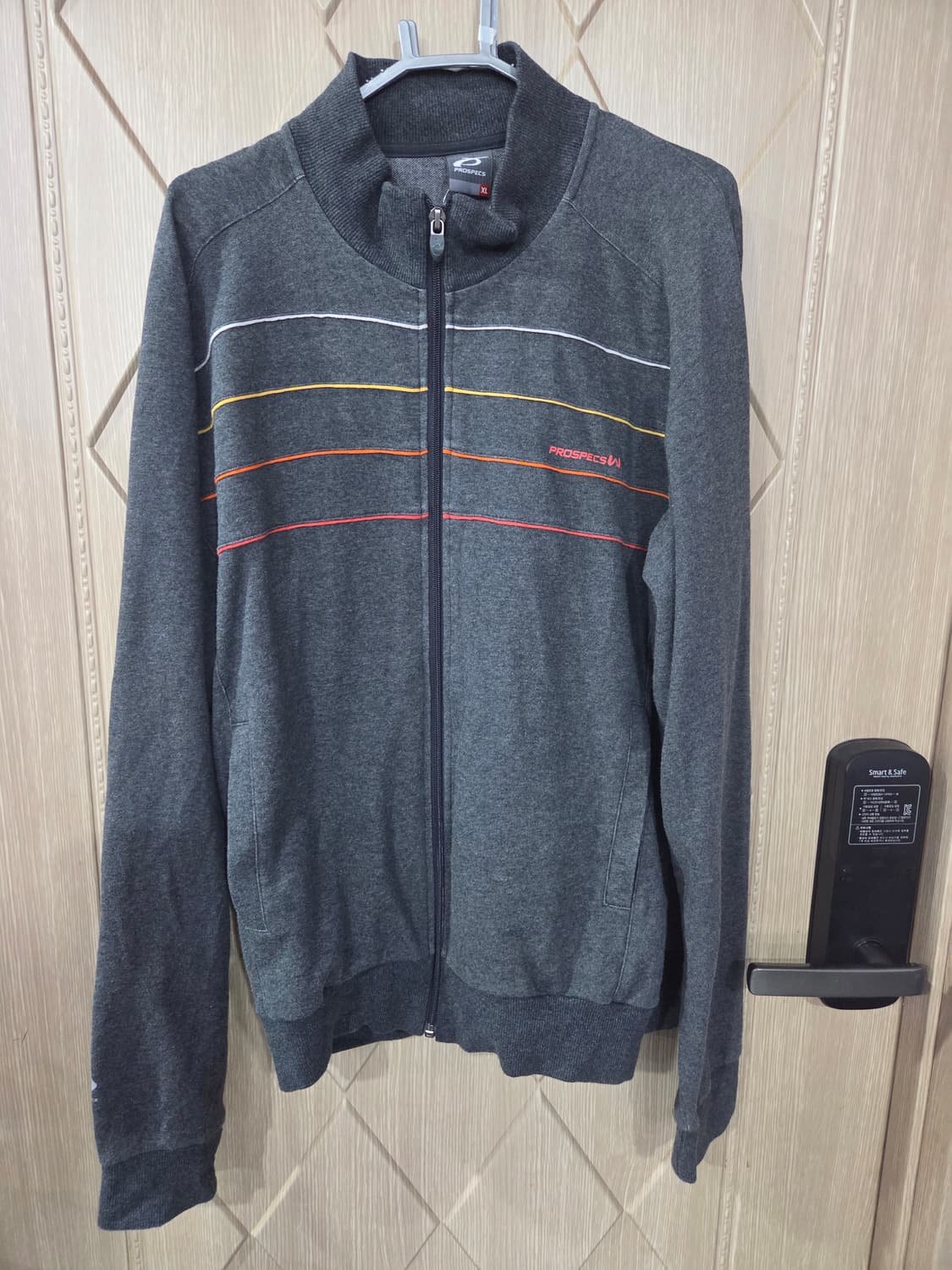 프로스펙스 남성 집업 상품이미지1