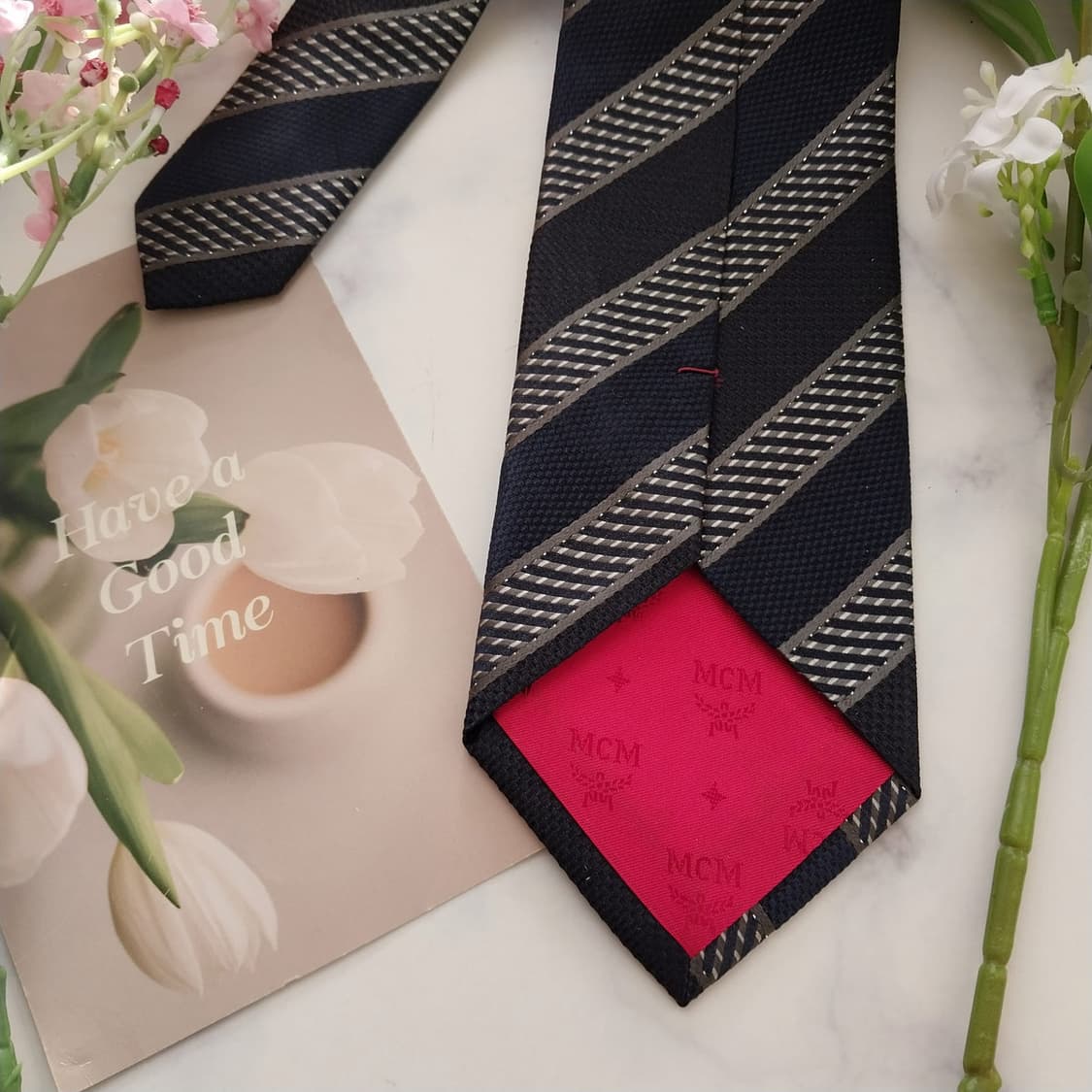 MCM 실크 스트라이프 텍스처 넥타이 8.1cm A+등급 K1553
 상품이미지7