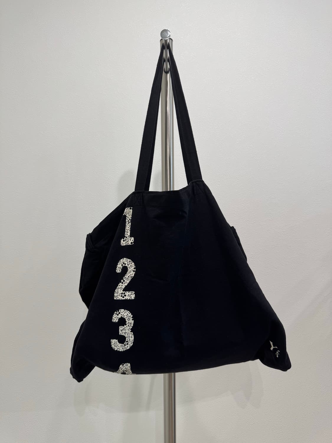 요지야마모토 넘버링 토트백 상품이미지1