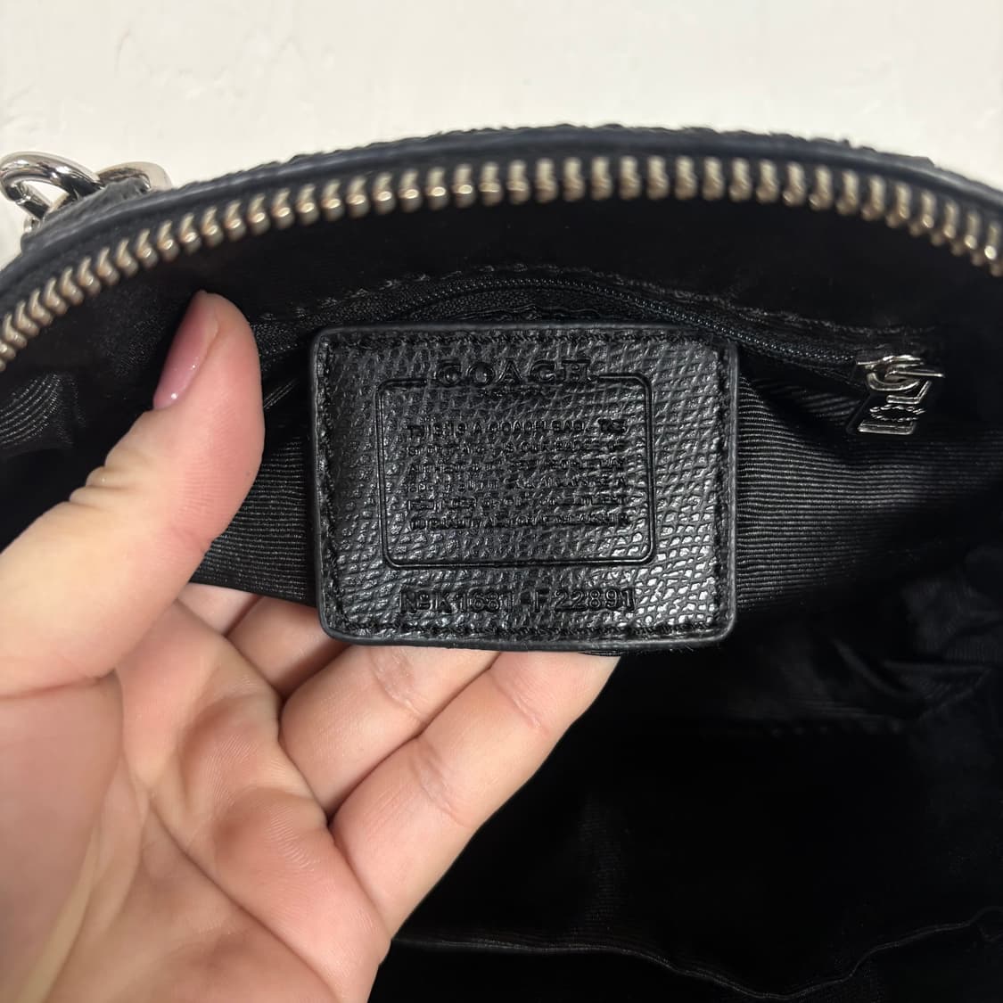 코치 블랙 미니 토트백 크로스백 상품이미지5