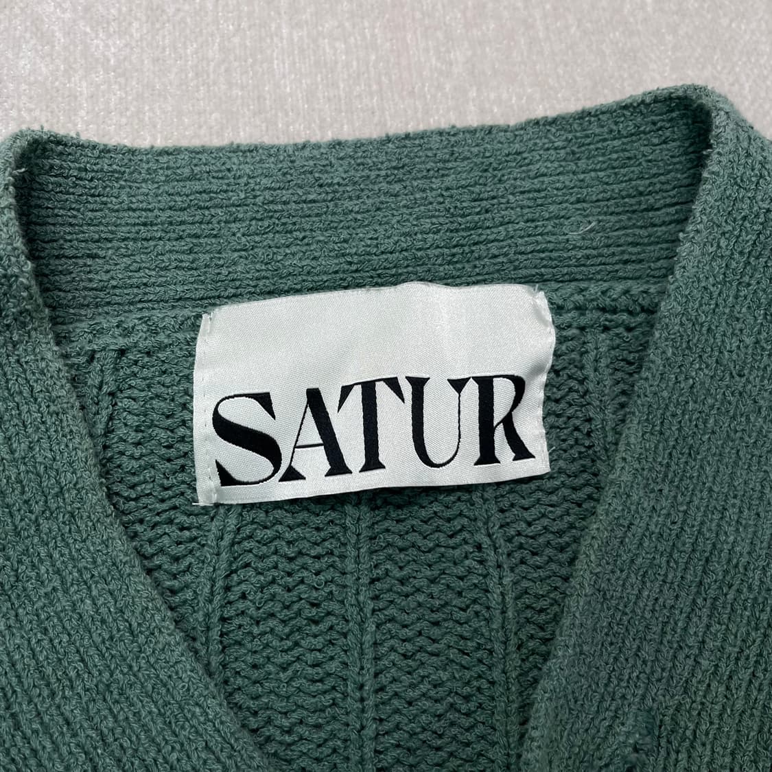 100 25s/s 세터 파로 오버 사이즈 부클 가디건 상품이미지3