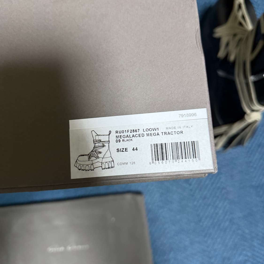 [44]릭오웬스 ss26 메가 레이스드 메가 트랙터 부츠 블랙 상품이미지4