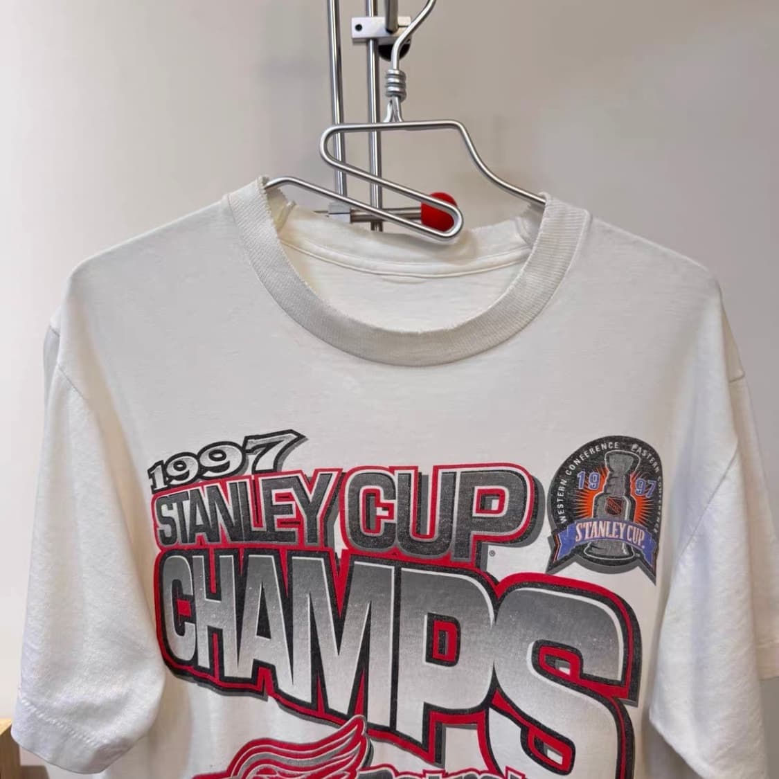 Vintage] 90s NHL 디트로이트 레드윙스 스탠리컵 우승 티셔츠 상품이미지3