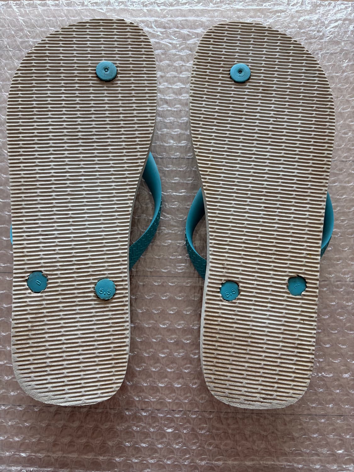 [희귀템/무료배송] 하바이아나스 x 리카르도 네그로 콜라보 샌들 상품이미지3