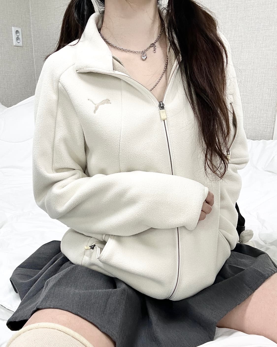 퓨마 모카로고 크림 플리스집업 상품이미지4