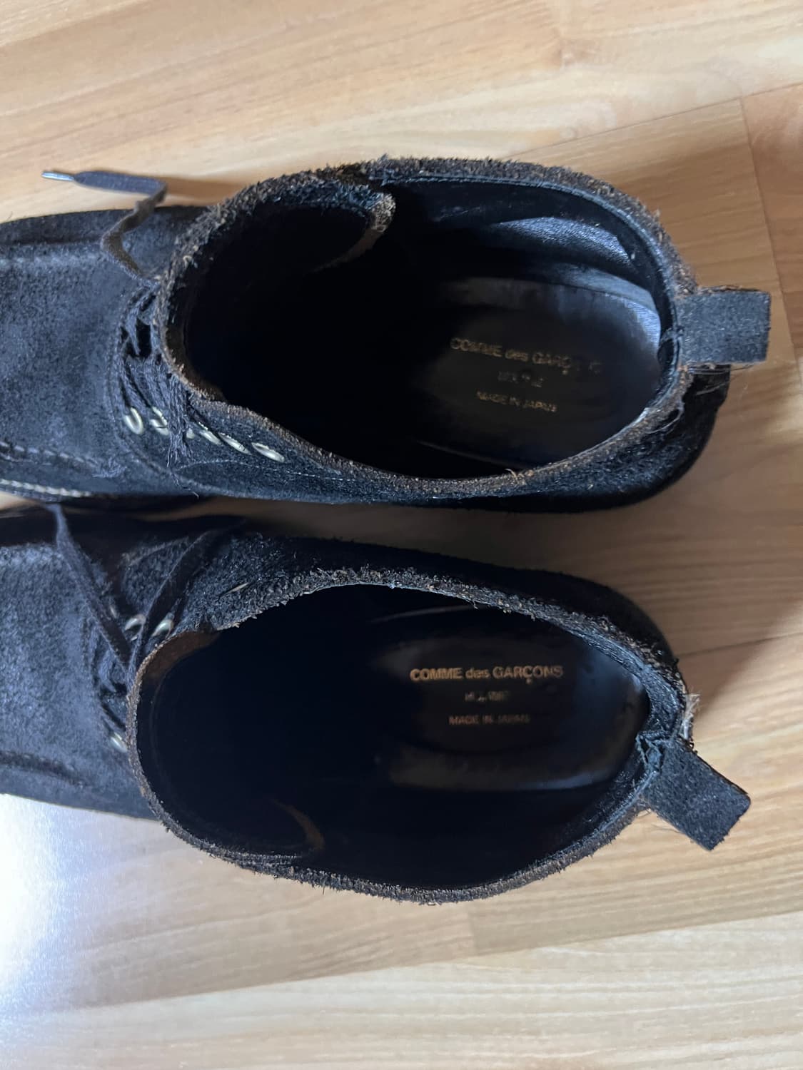 꼼데가르송 옴므 번아웃 빈티지 6홀 부츠 판매 상품이미지5