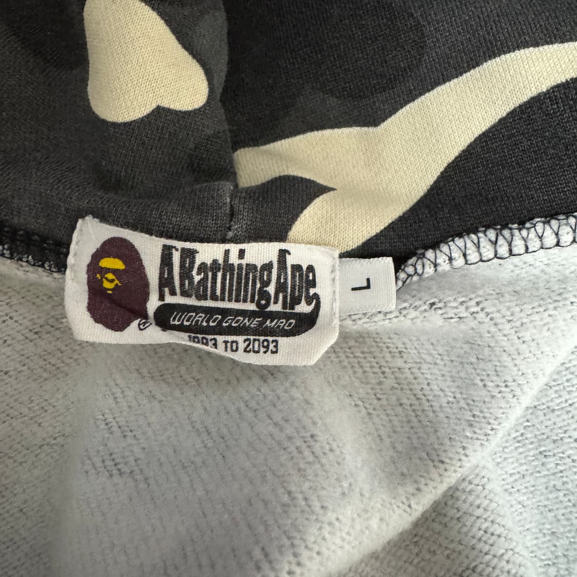 베이프 샤크후드 회색 카모 상품이미지5