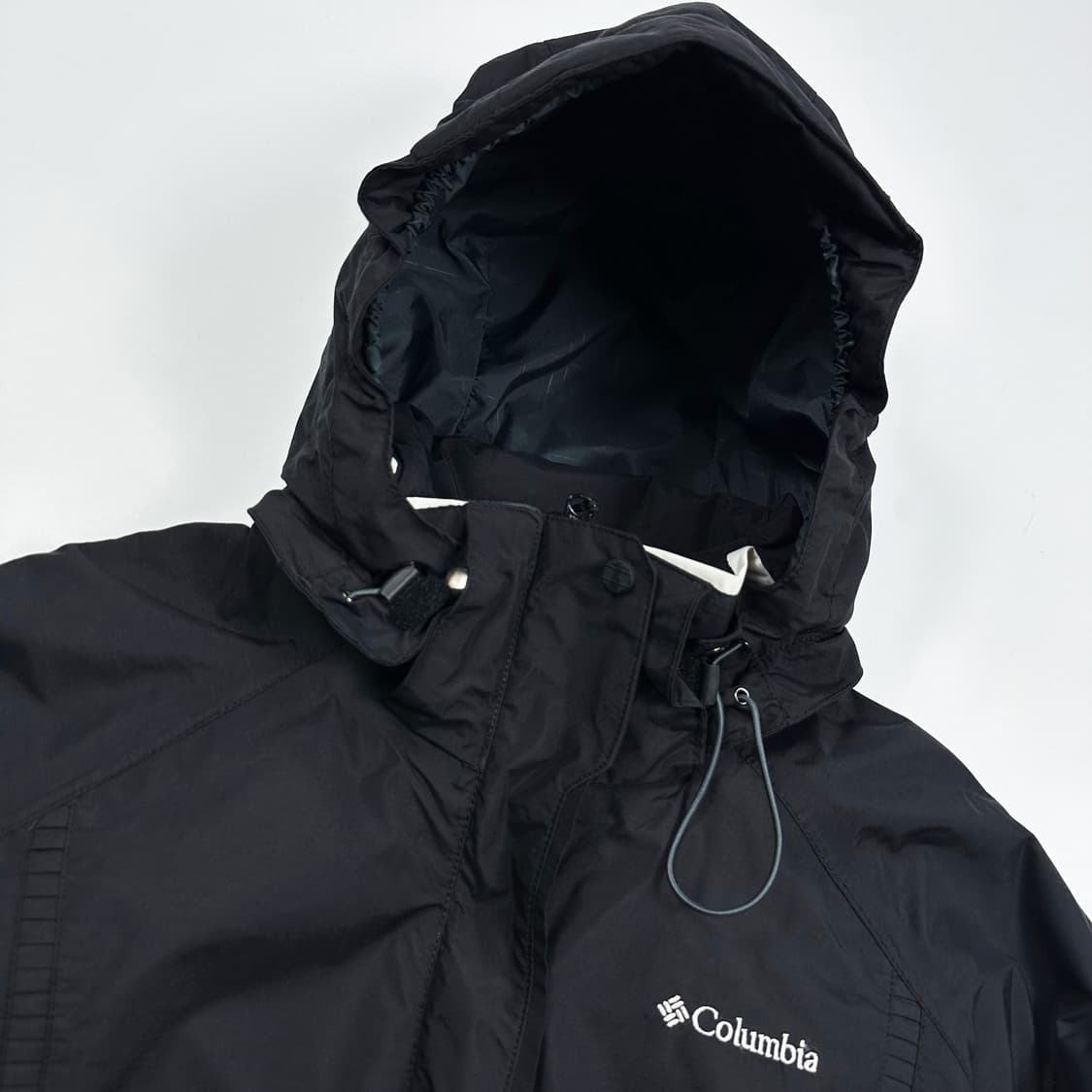 컬럼비아 옴닉테크 블랙 풀오버 바람막이 자켓 (L 여성추천) 상품이미지3
