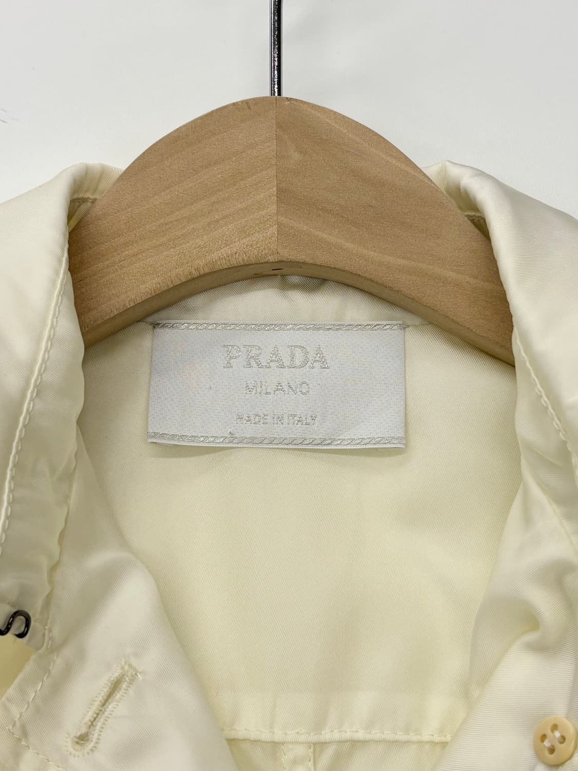 Prada 프라다 아이보리 나일론 블레이저  상품이미지8