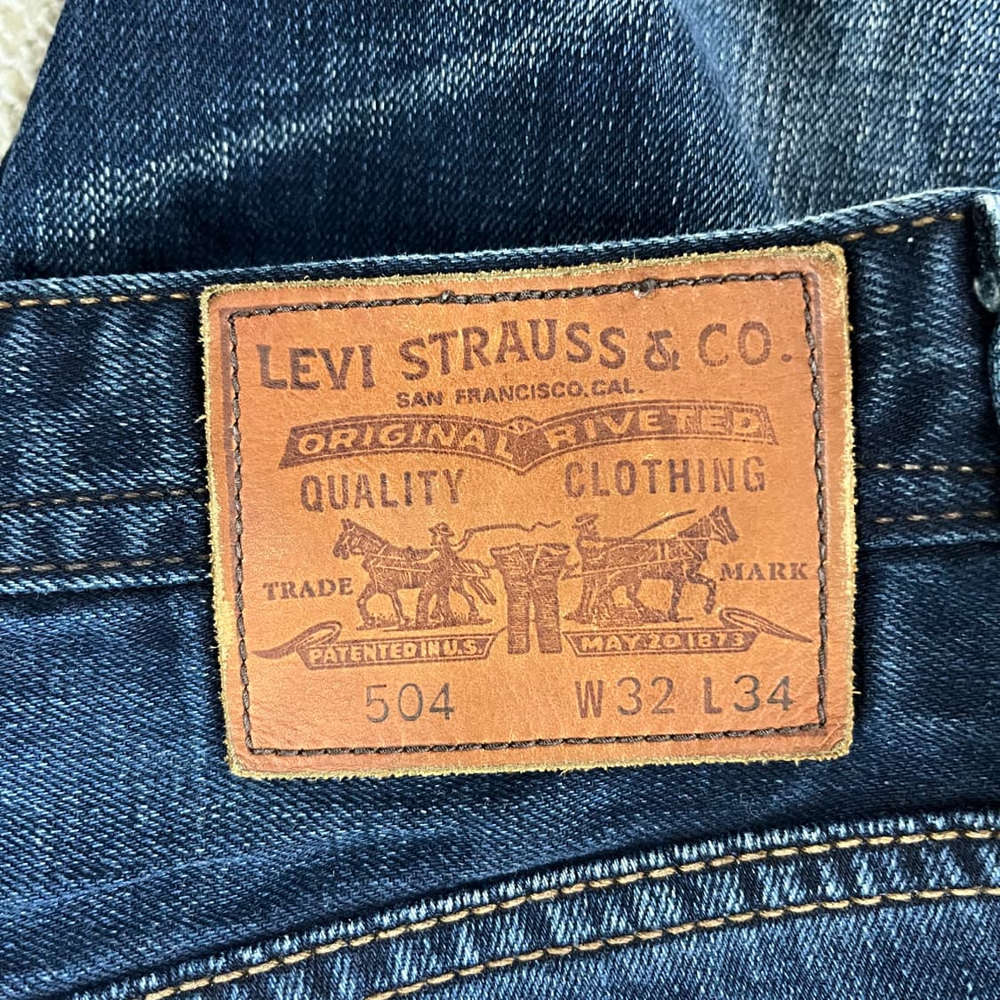 [32] 리바이스 504 스트레이트핏 데님 청바지 0120M1 상품이미지4
