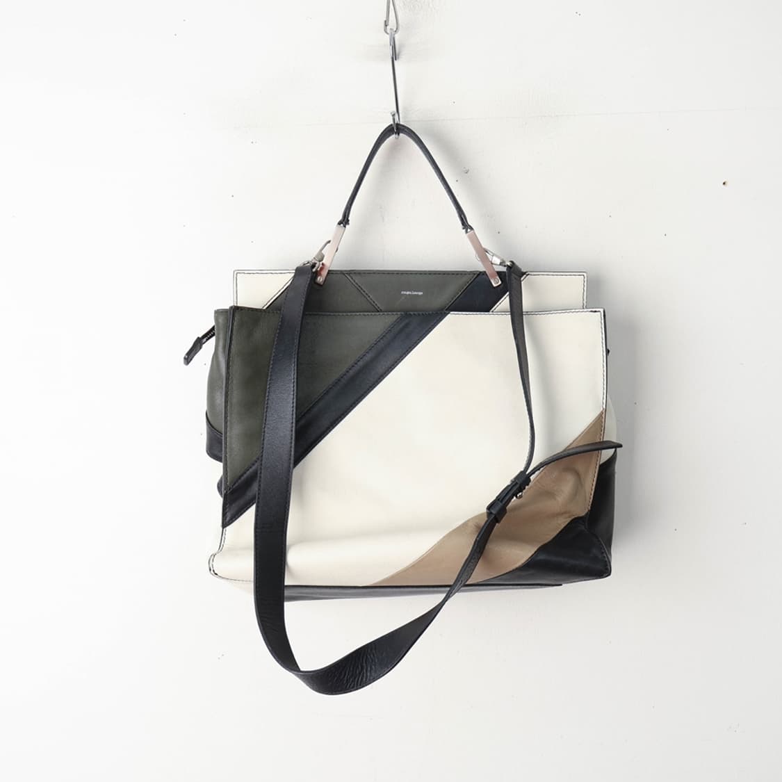 루지앤라운지 가죽 숄더 토트백 상품이미지1