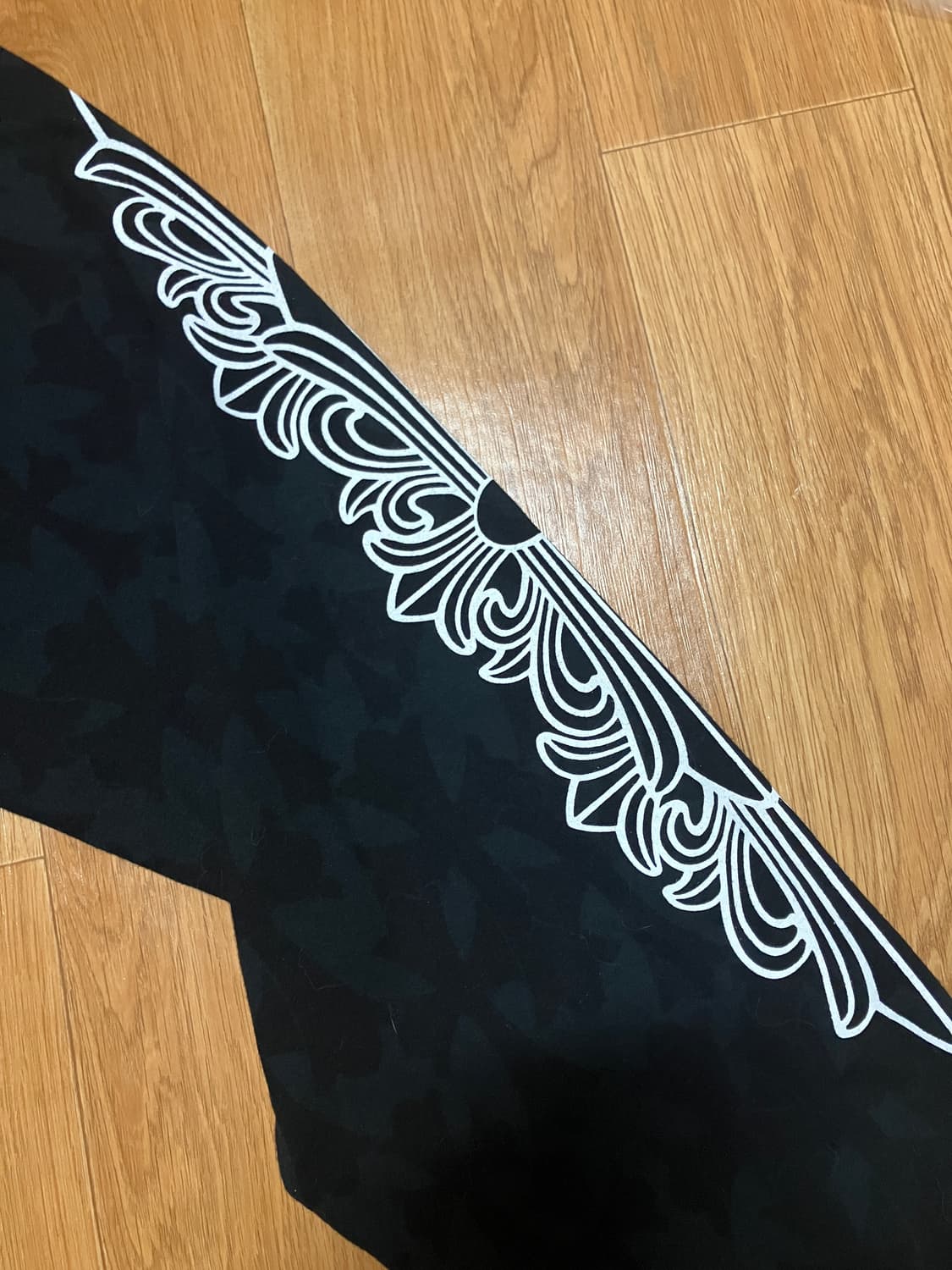 크롬하츠 세메터리 올오버 플로랑 롱슬리브 XL 상품이미지3