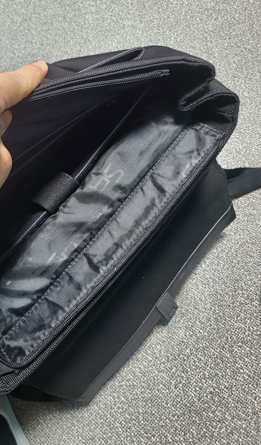 샘소나이트 RED SEGGIO2 블랙 백팩 상품이미지5