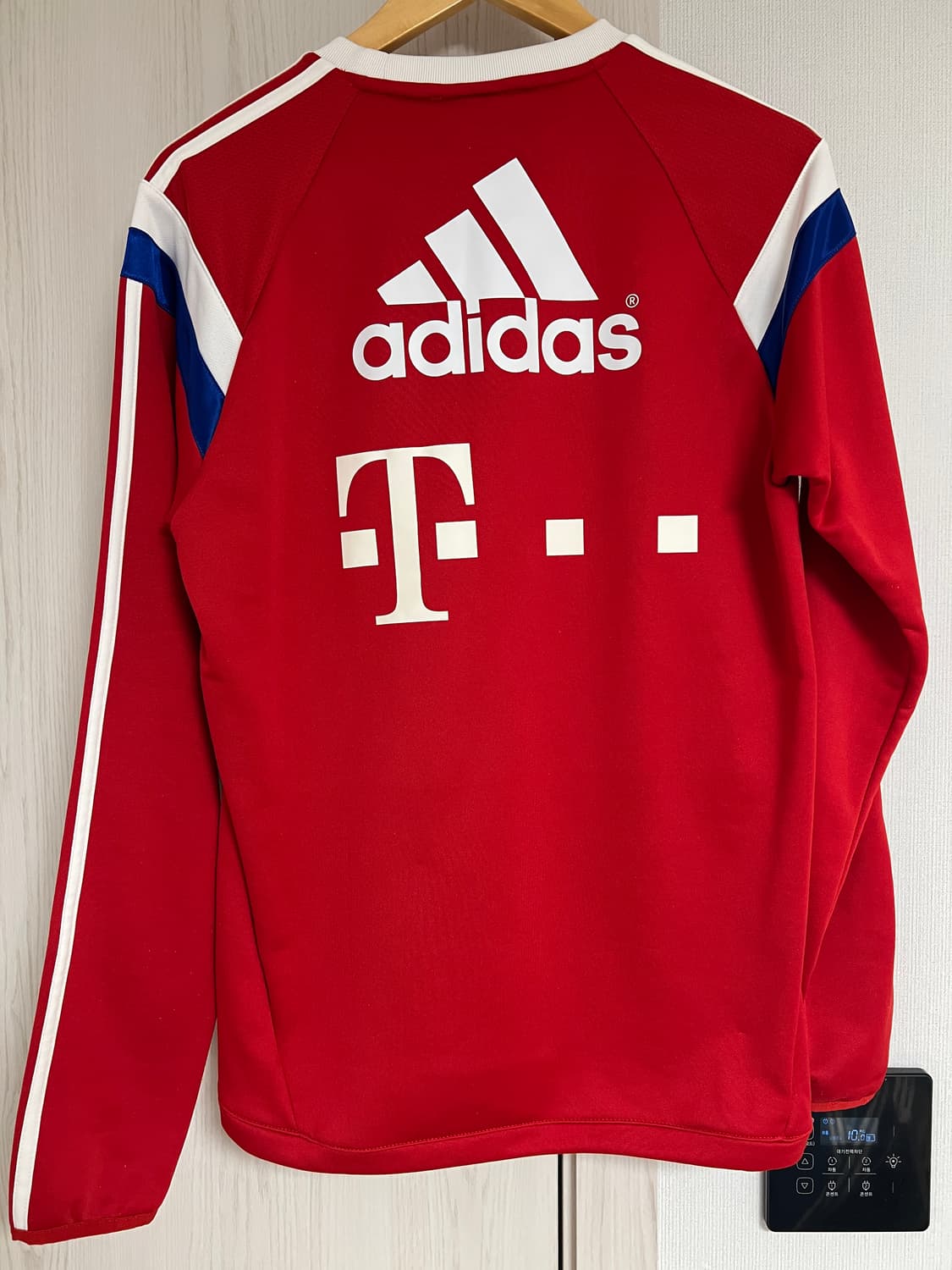 바이에른 뮌헨 트레이닝탑(95) 상품이미지3