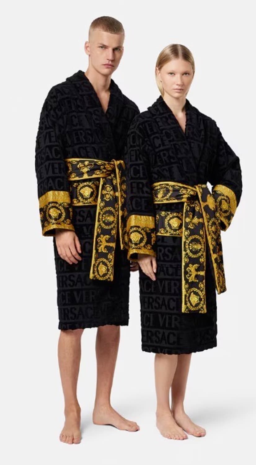 베르사체 가운 판매합니다. *매장구매, 영수증 보유  상품이미지1