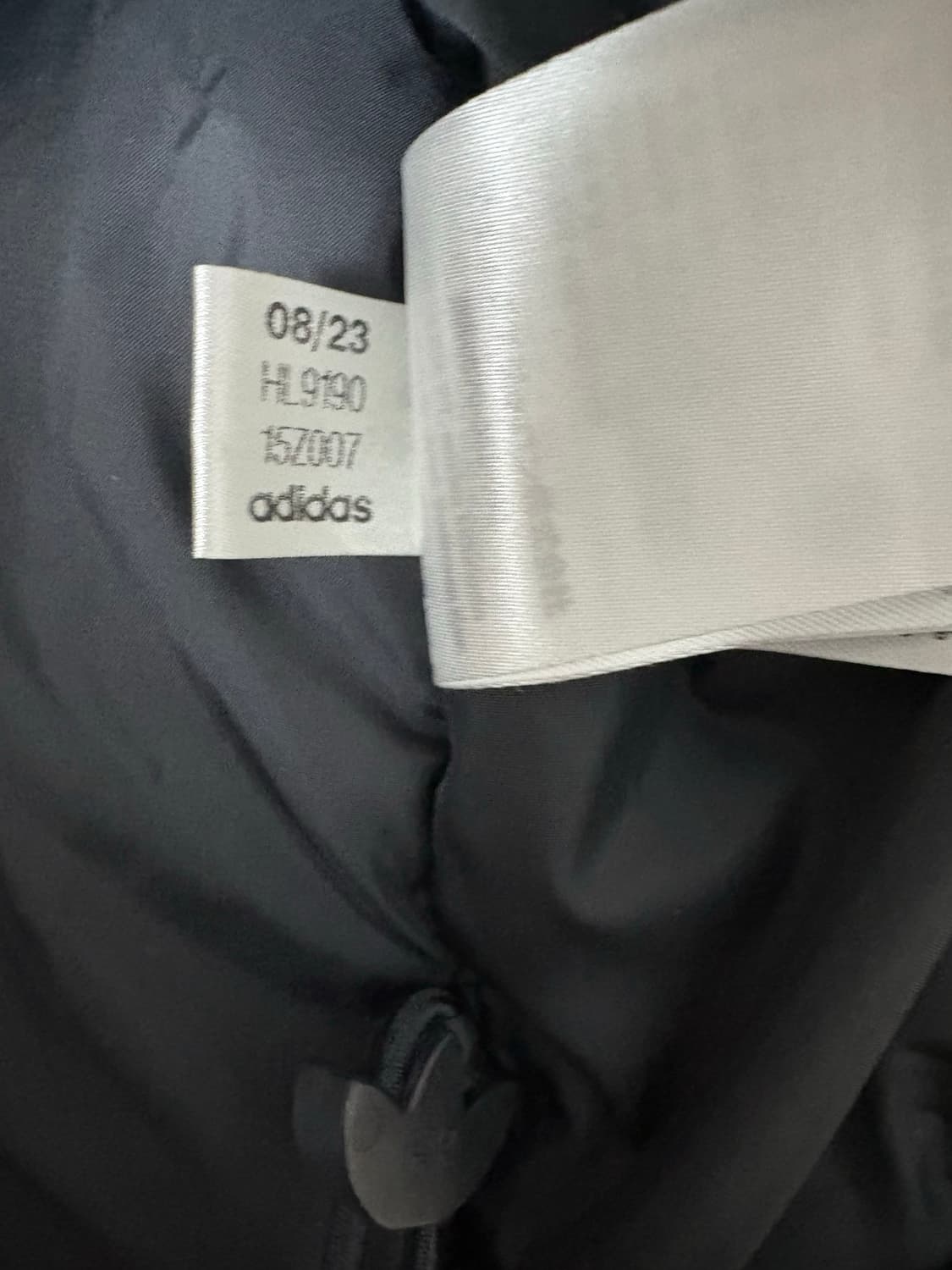 아디다스 에센셜 패디드 푸퍼 패딩 상품이미지6